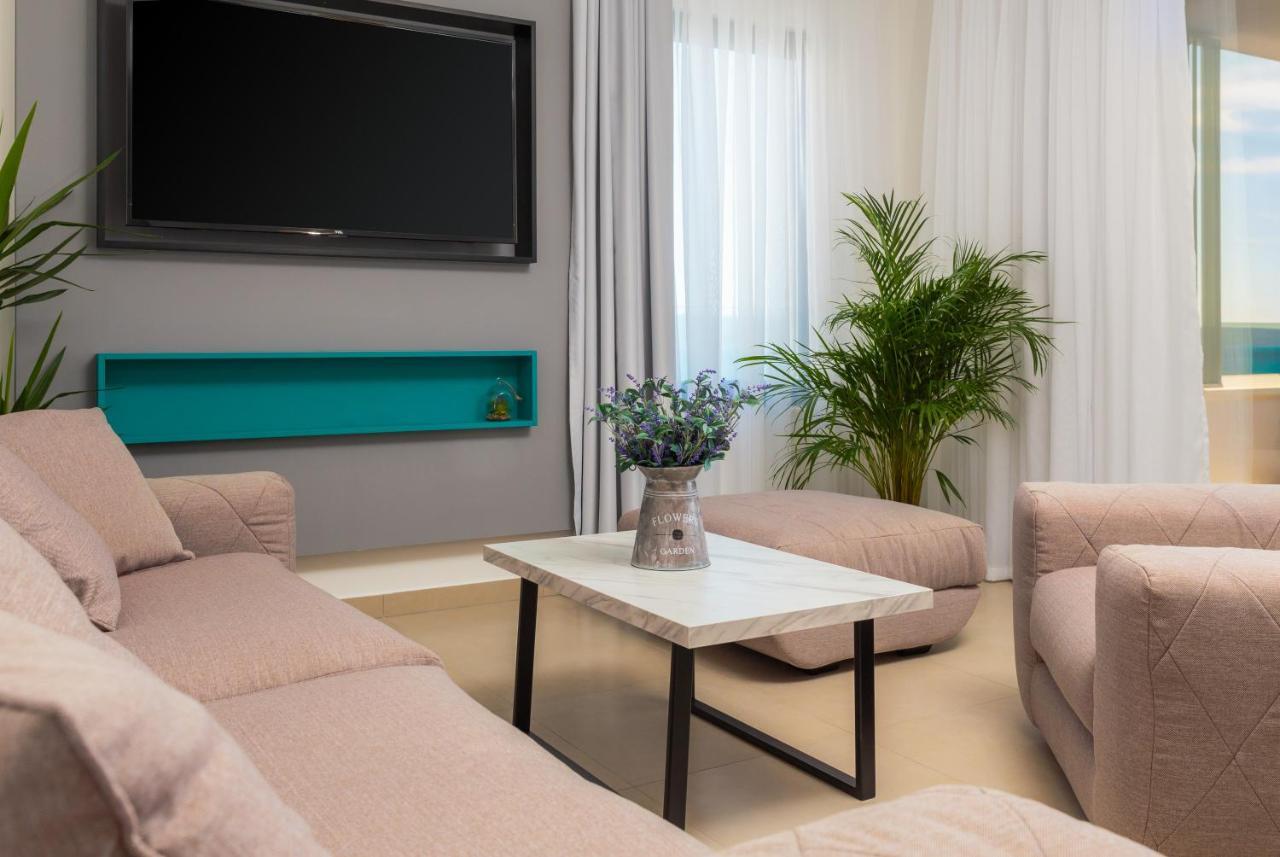 Villa Four Brothers - Middle Floor โปดสตรานา ภายนอก รูปภาพ