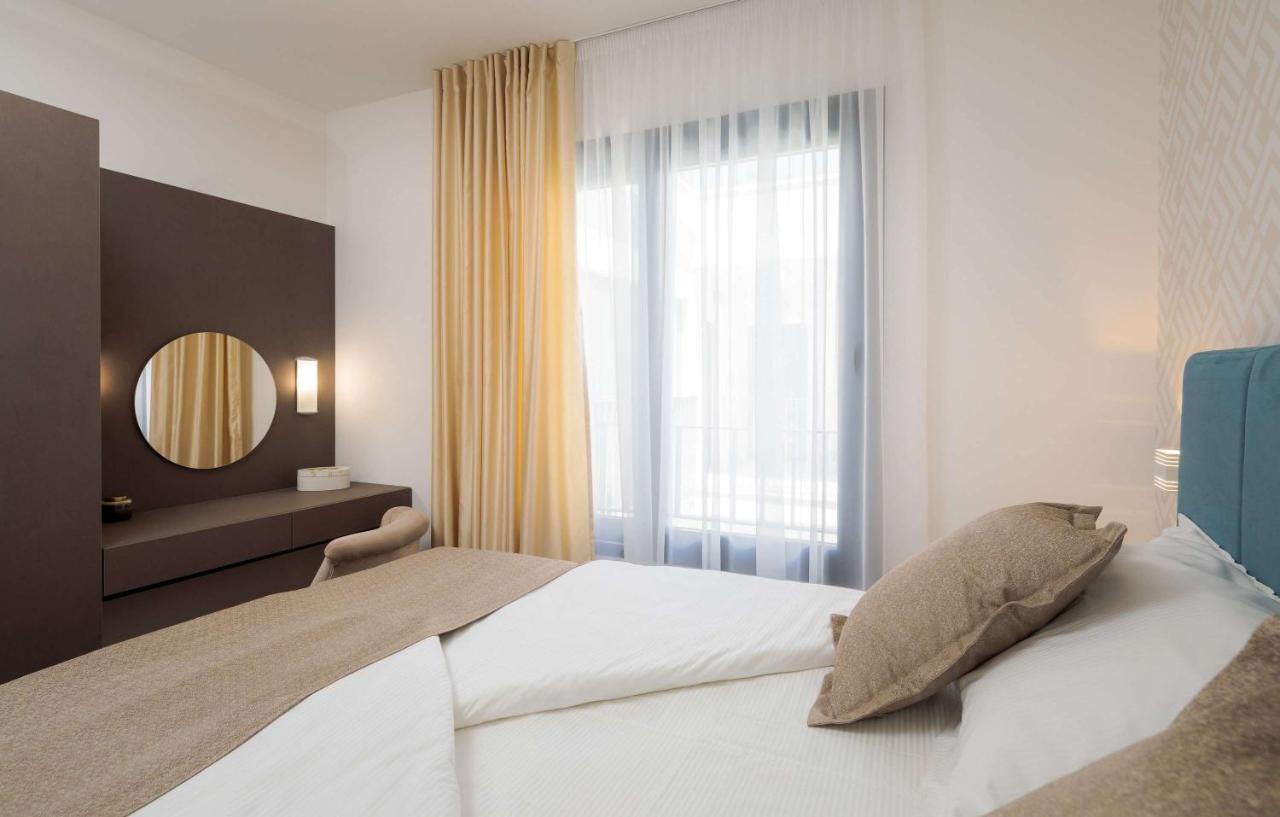 Villa Four Brothers - Middle Floor โปดสตรานา ภายนอก รูปภาพ