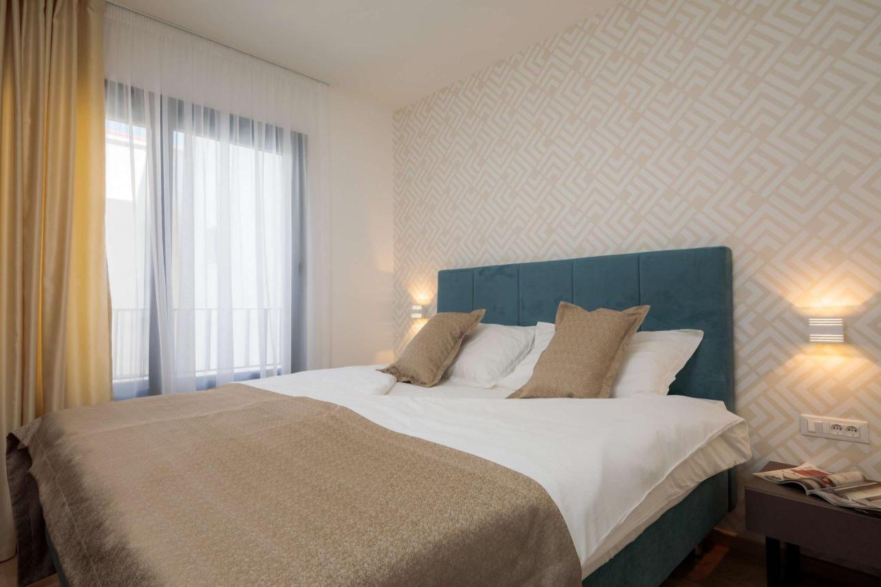 Villa Four Brothers - Middle Floor โปดสตรานา ภายนอก รูปภาพ